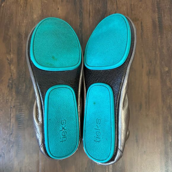 TIEKS by Gavrieli Metallic Bronze Leather Ballet Flats Foldable Slip On - Picture 10 of 10